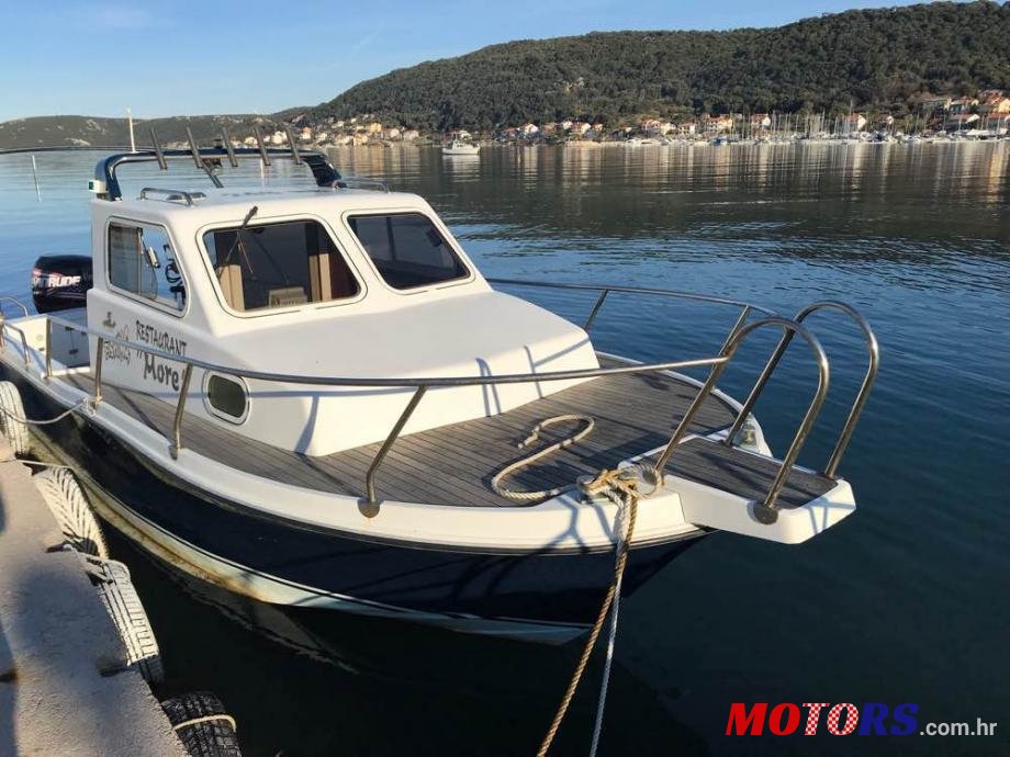 2000' Evinrude photo #1