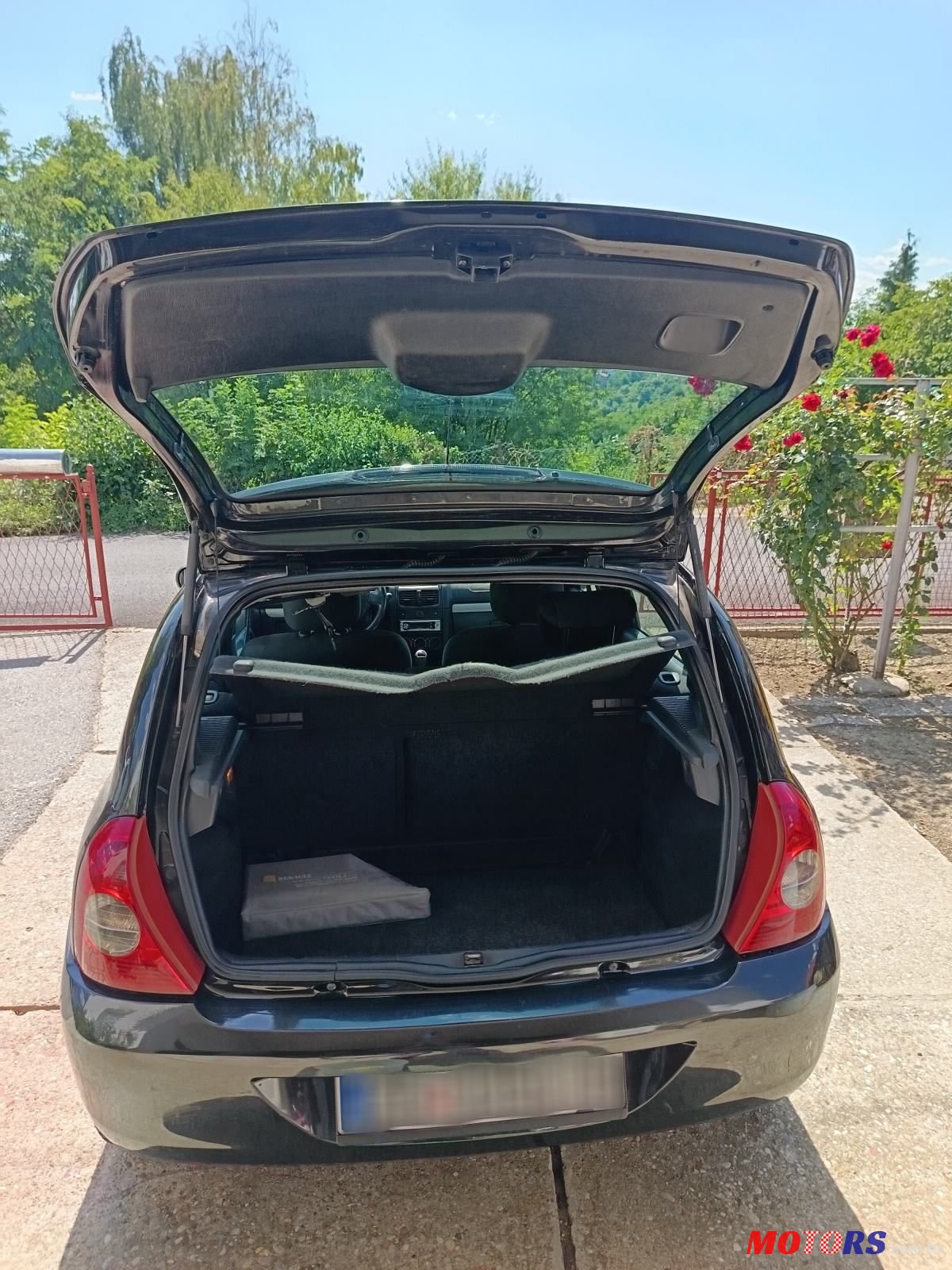 2007' Renault Clio 1,2 16V photo #3