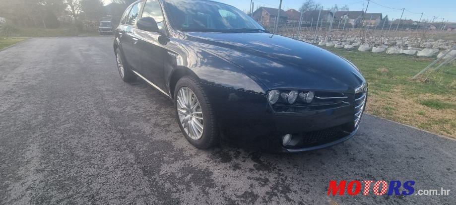 2011' Alfa Romeo 159 Sw photo #5