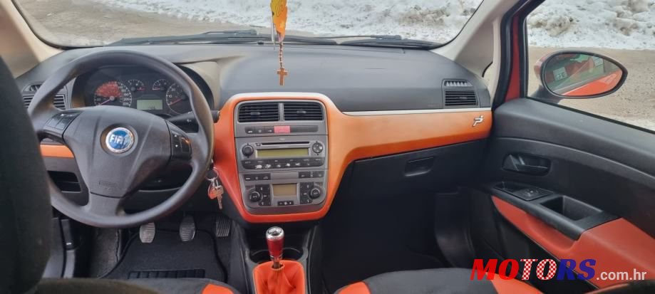 2007' Fiat Grande Punto 1.3 Jtd photo #1