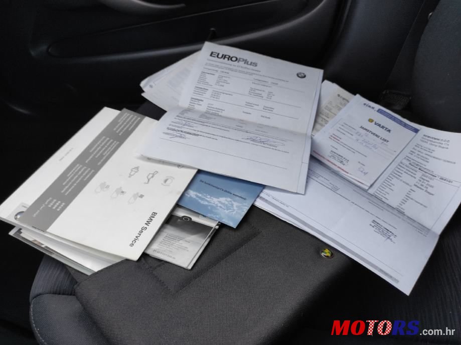 2008' BMW Serija 1 118D photo #2