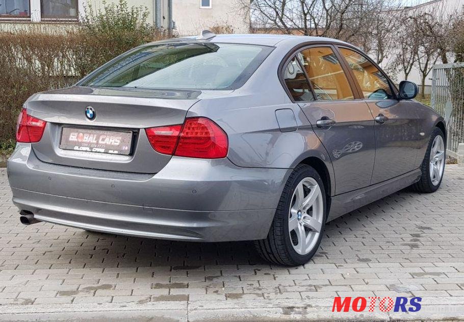 2009' BMW Serija 3 318D photo #2