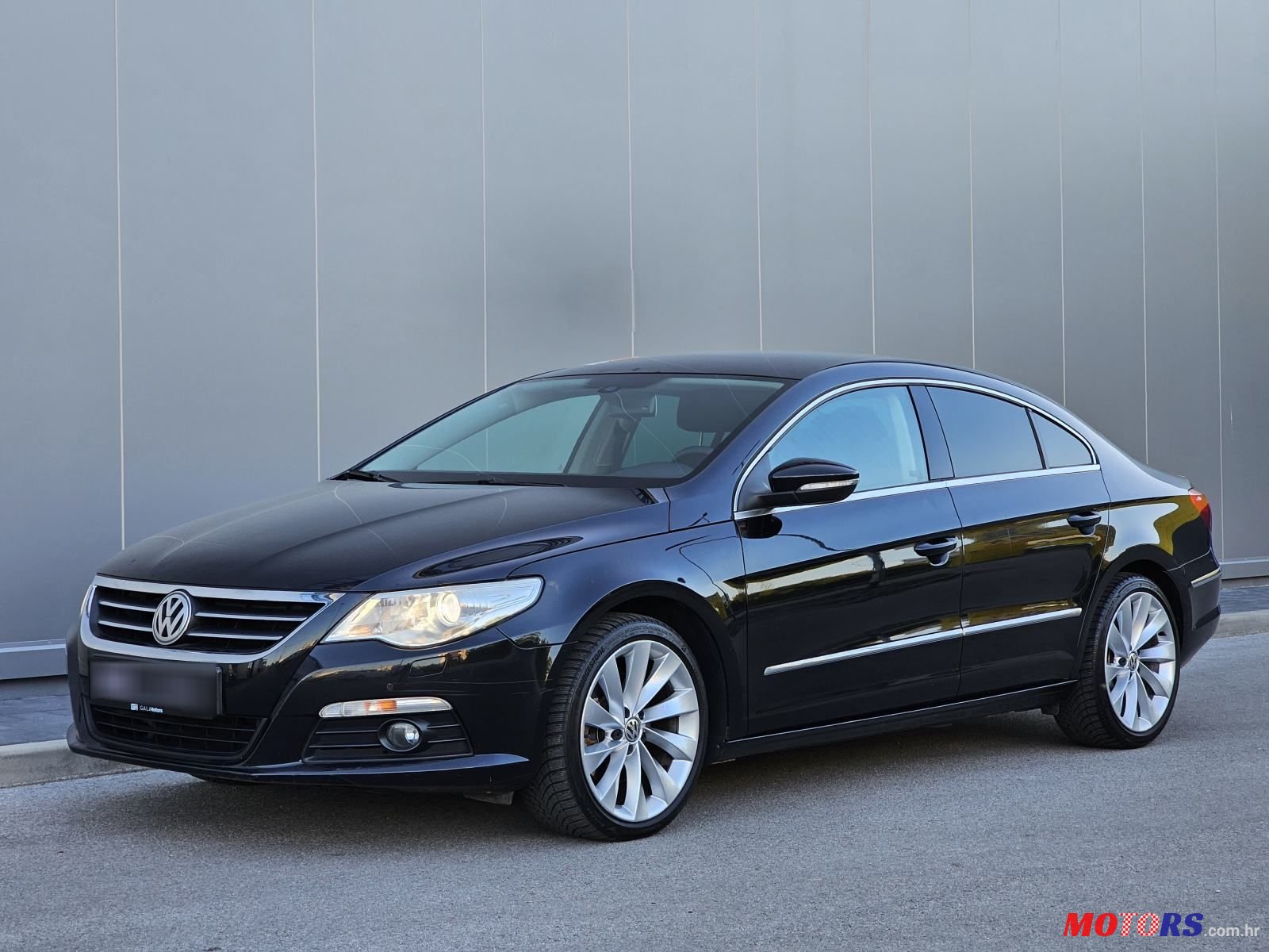 2011' Volkswagen Passat 2,0 Tdi Bmt photo #1