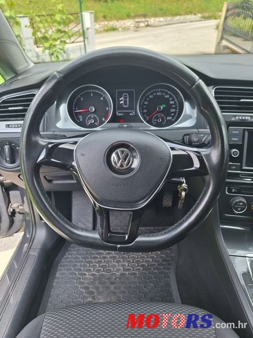 2017' Volkswagen Golf VII 1,6 Tdi photo #3