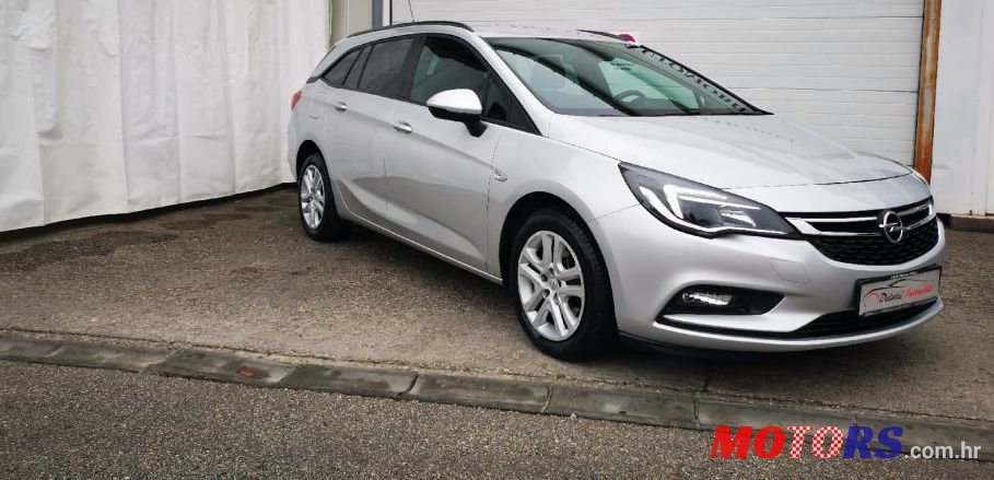 2017' Opel Astra Karavan 1.6 Cdti photo #1