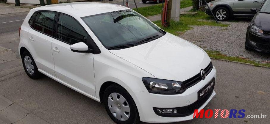 2014' Volkswagen Polo 1,6 Tdi photo #1