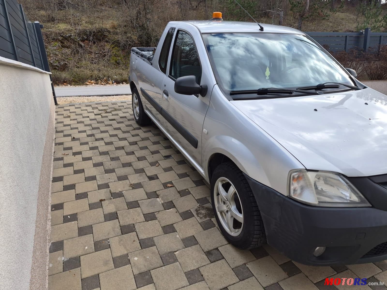 2010' Dacia Logan 1,5 Dci photo #3