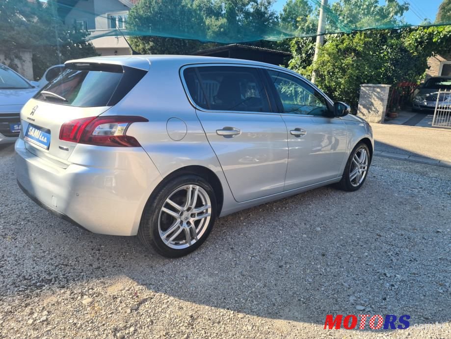 2014' Peugeot 308 2,0 photo #5