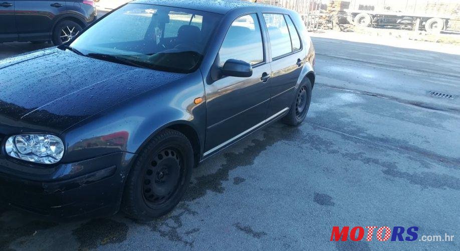1998' Volkswagen Golf IV 1,9 Sdi photo #2