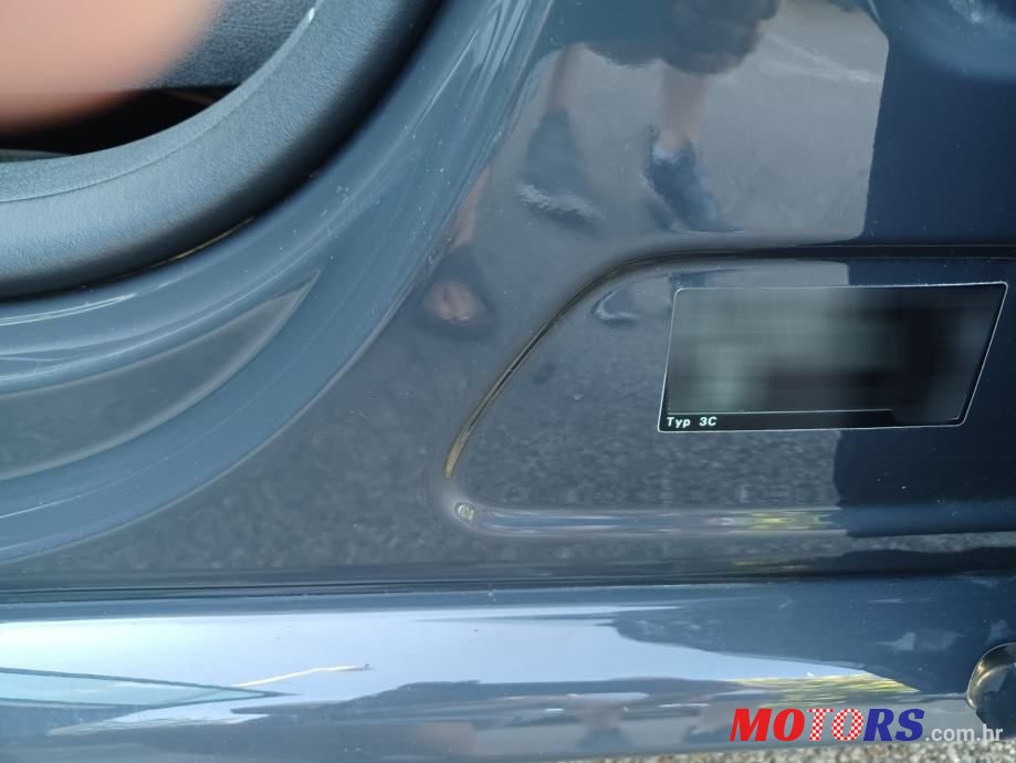 2011' Volkswagen Passat photo #6