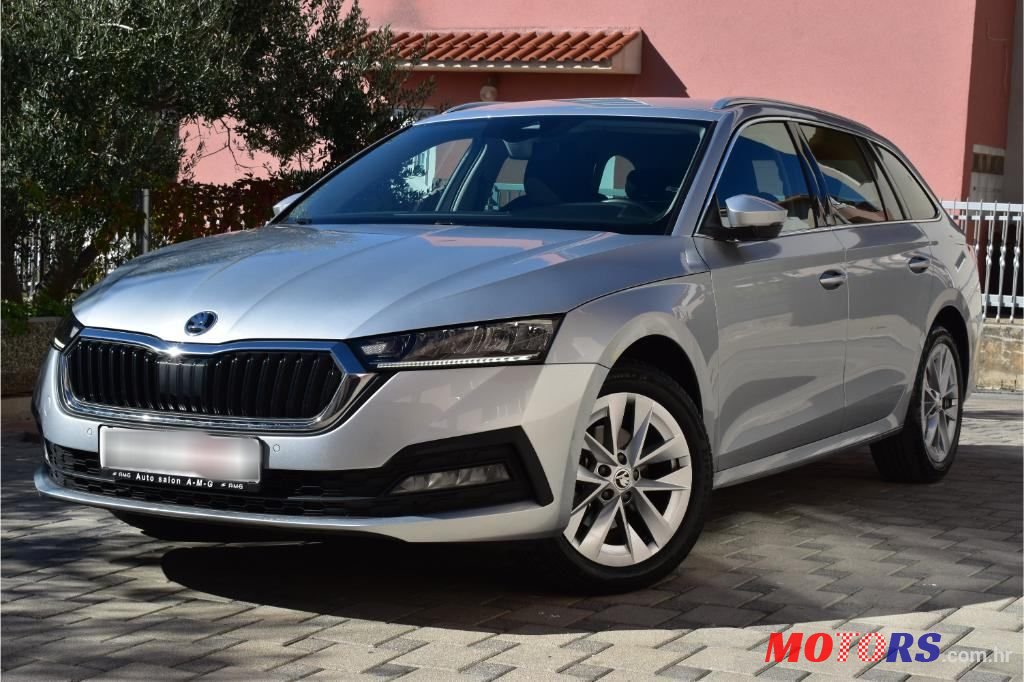 2023' Skoda Octavia 2,0 Tdi photo #3