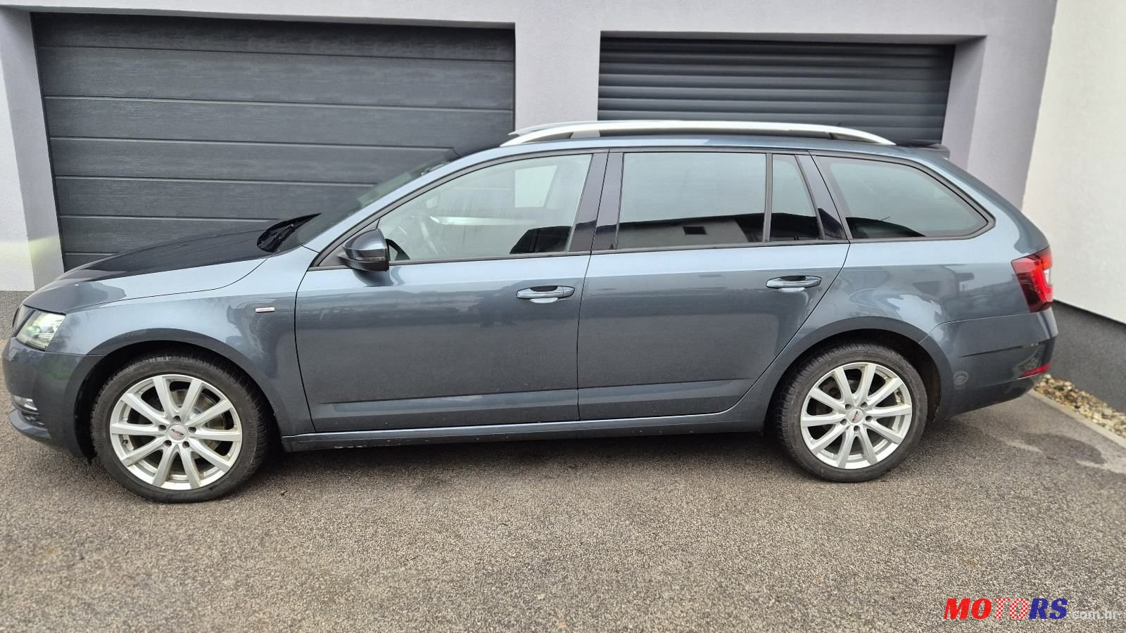 2017' Skoda Octavia Combi photo #2