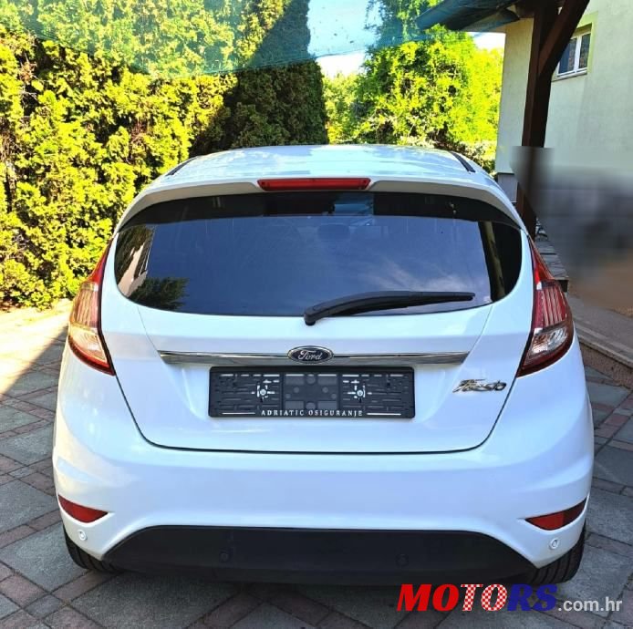 2017' Ford Fiesta photo #5