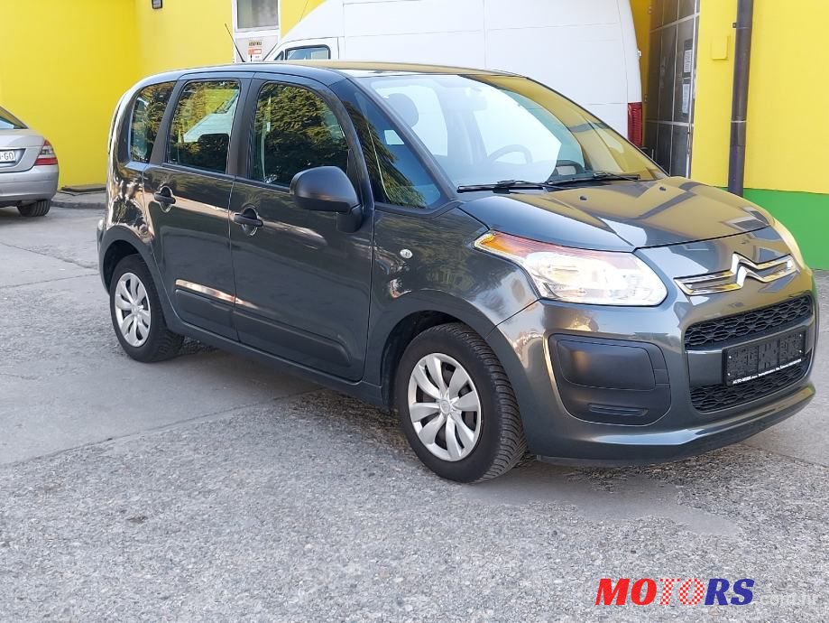 2015' Citroen C3 Picasso photo #2