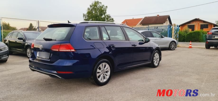2019' Volkswagen Golf 7 Variant photo #4