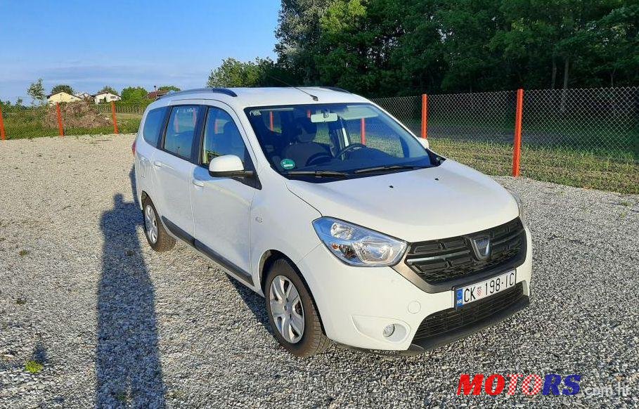 2018' Dacia Lodgy 1,5 Dci photo #1