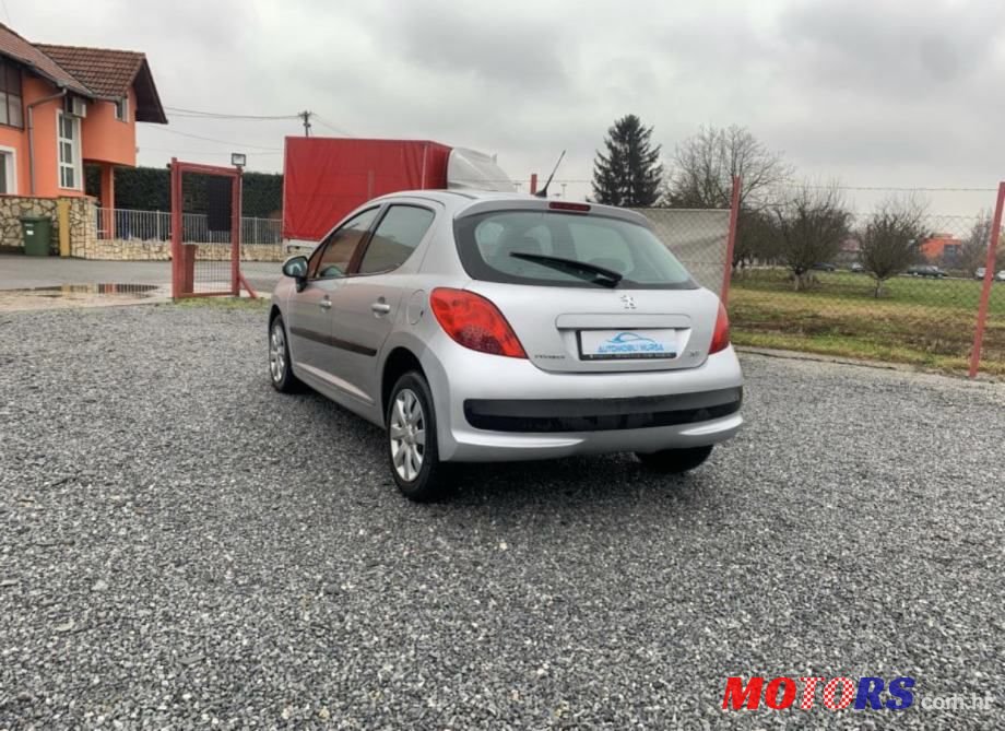 2009' Peugeot 207 1,4 photo #4