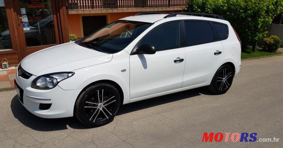 2009' Hyundai I30 1,6 Crdi photo #1