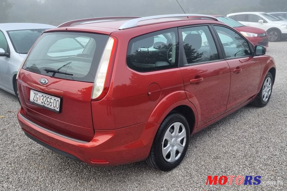 2008' Ford Focus Karavan photo #3