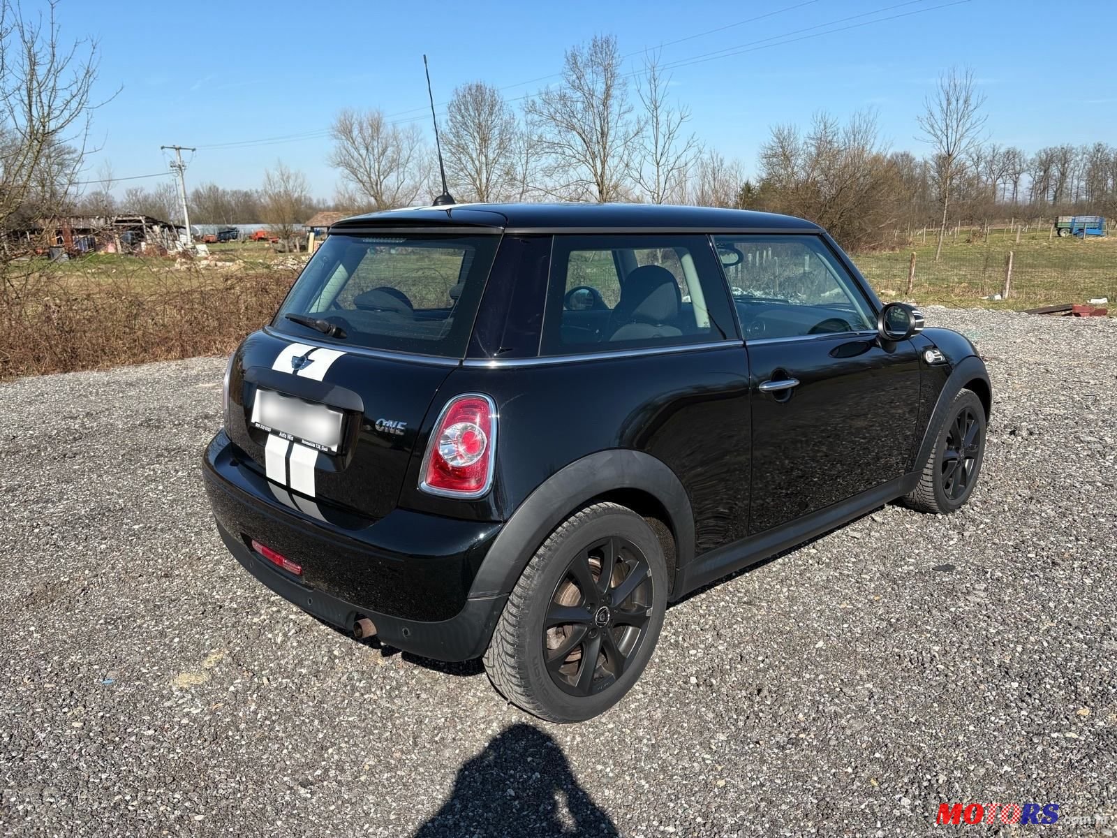 2013' MINI Cooper Mini One photo #6