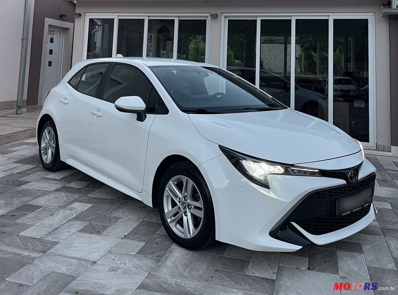 2019' Toyota Corolla 1,2 Turbo photo #4