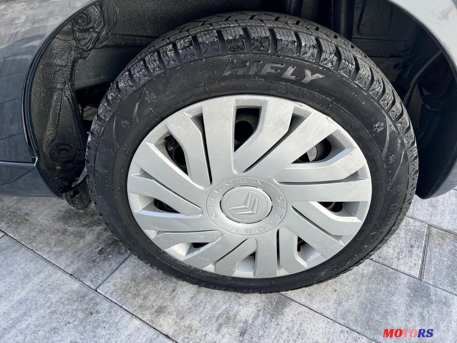 2008' Citroen C1 1,0 photo #3