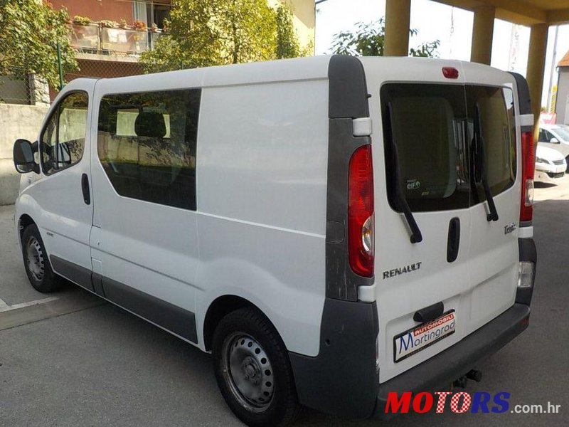 2008' Renault Trafic photo #2