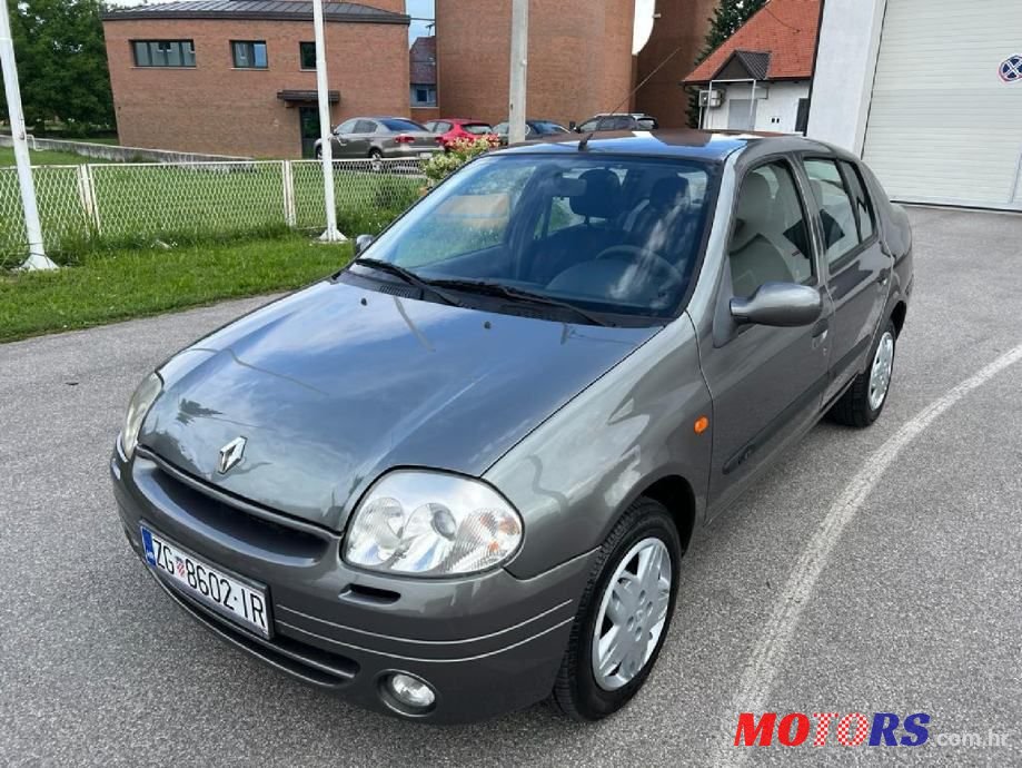 2002' Renault Thalia 1,4 photo #1