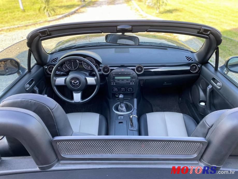 2005' Mazda MX-5 1,8 I photo #5