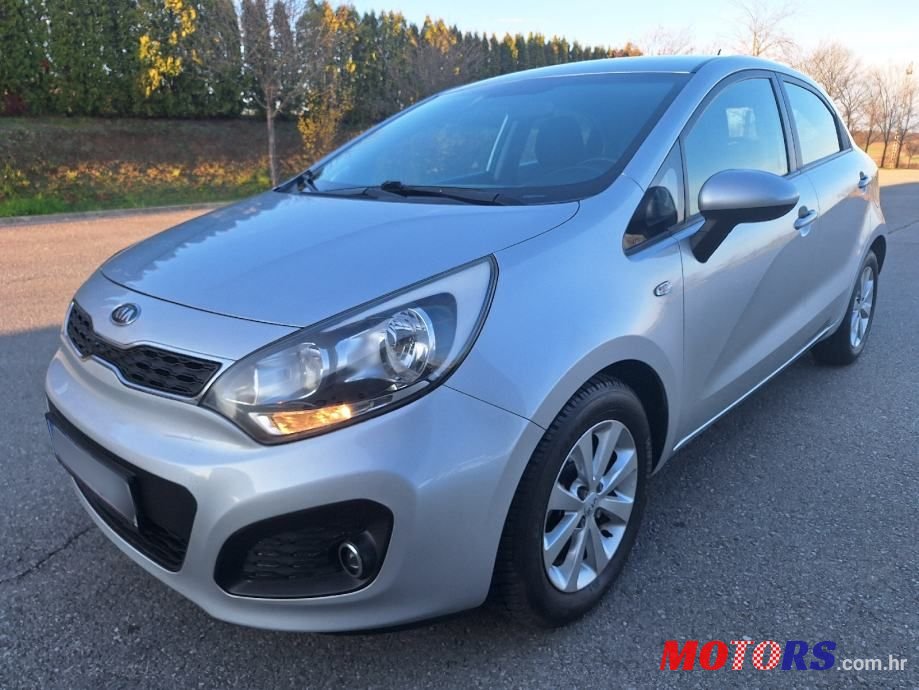 2012' Kia Rio Sport photo #1
