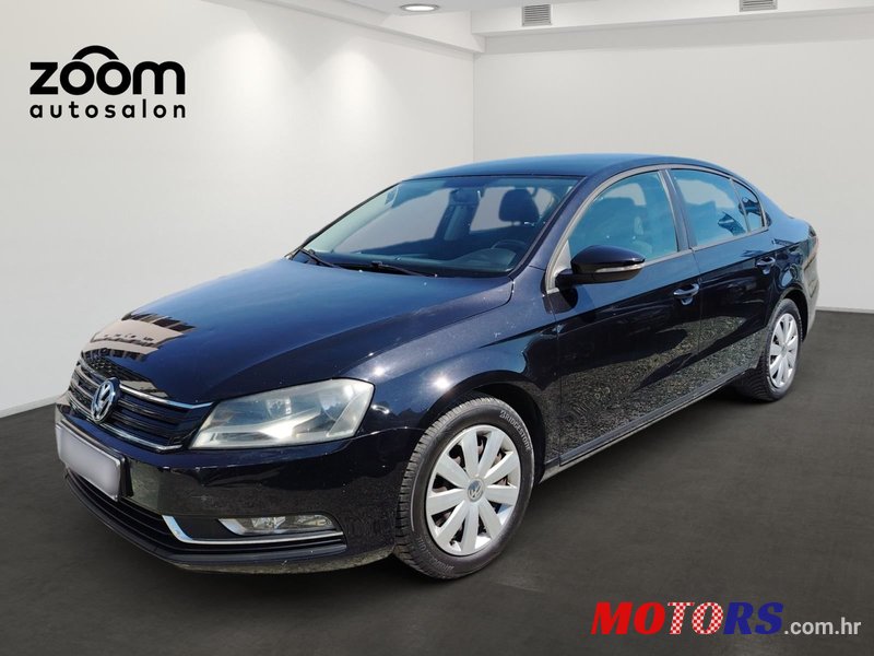 2012' Volkswagen Passat 1,6 Tdi Bmt photo #1