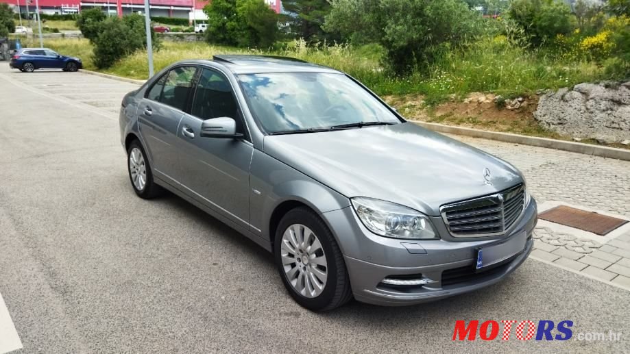 2010' Mercedes-Benz C-Klasa 200 Cdi photo #4