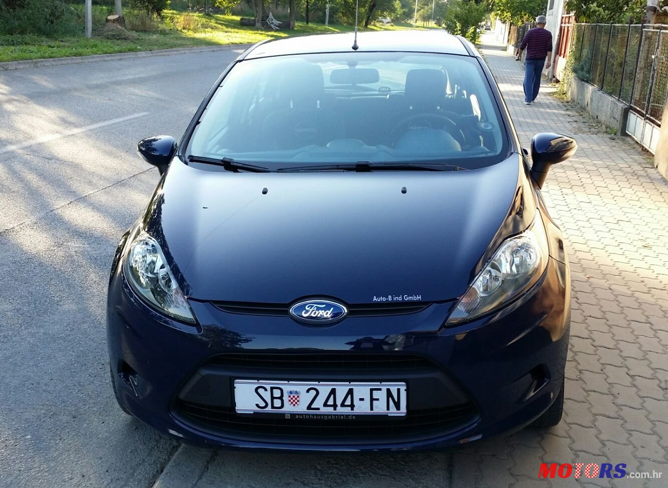 2009' Ford Fiesta photo #2