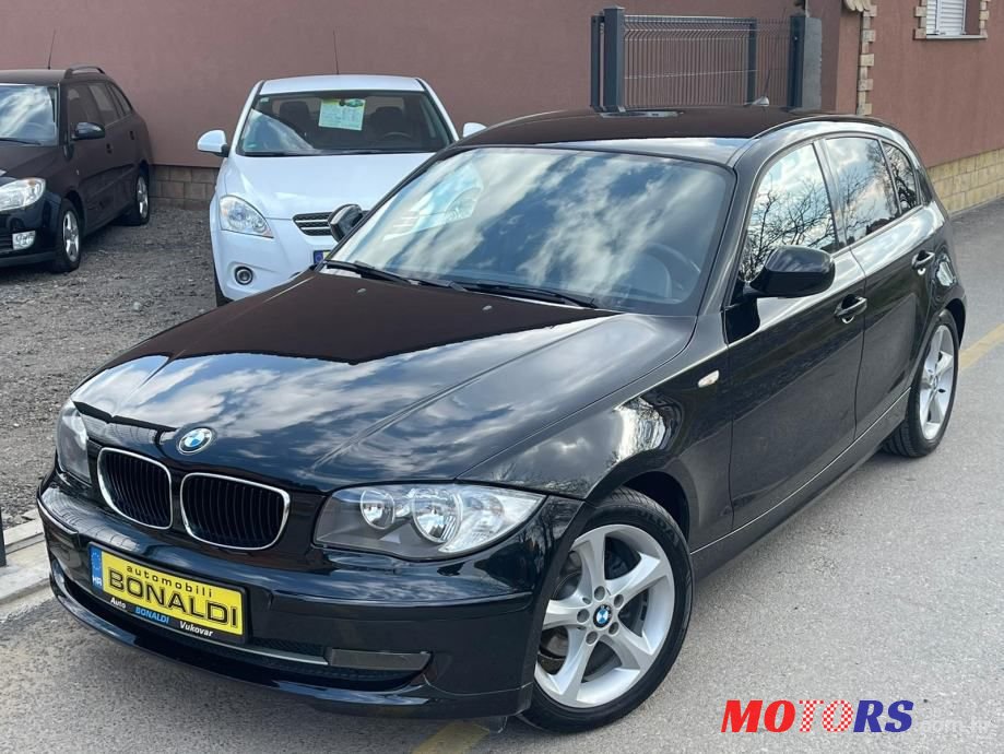 2010' BMW Serija 1 116D Sport photo #1