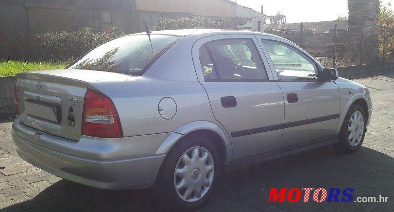 1999' Opel Astra 1,6 photo #1