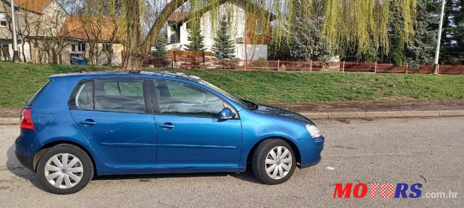 2007' Volkswagen Golf 5 2,0 Tdi photo #3
