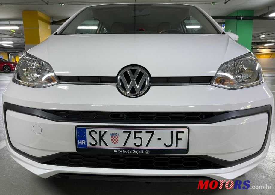 2017' Volkswagen Up! 1,0 photo #3