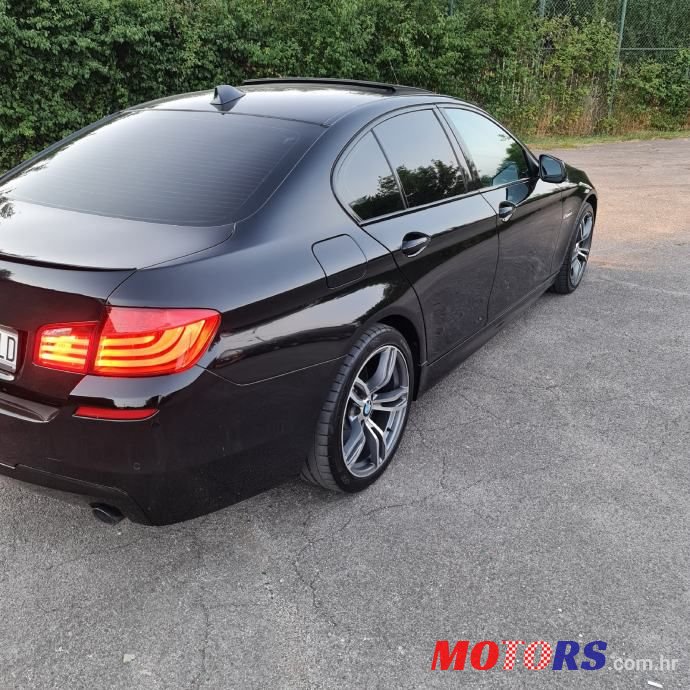 2010' BMW Serija 5 525D photo #5
