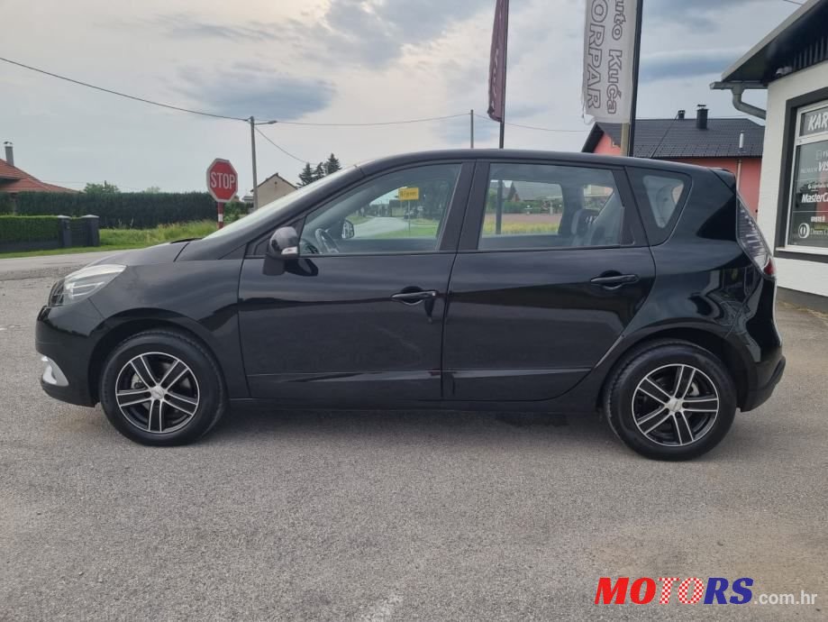 2014' Renault Scenic photo #4