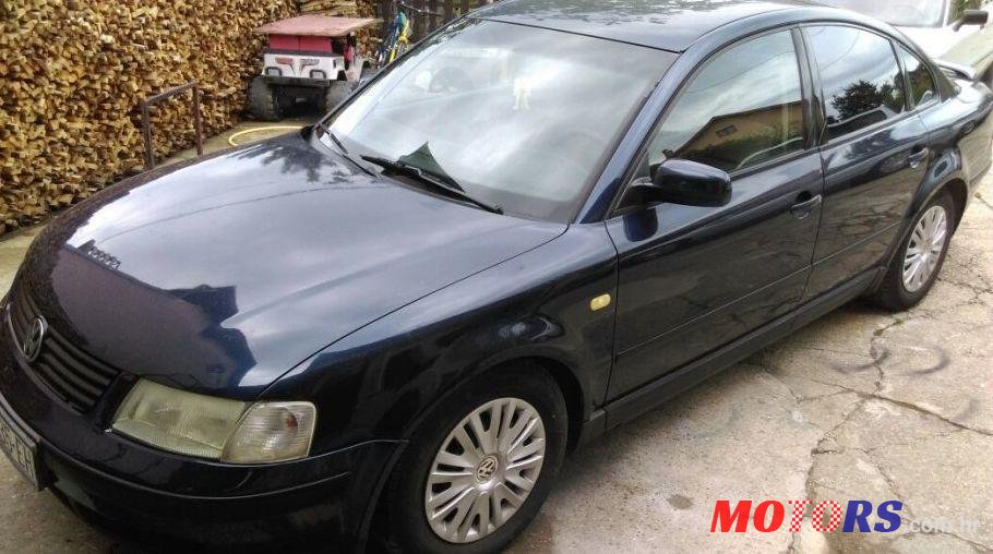 2000' Volkswagen Passat 1,9 Tdi photo #1