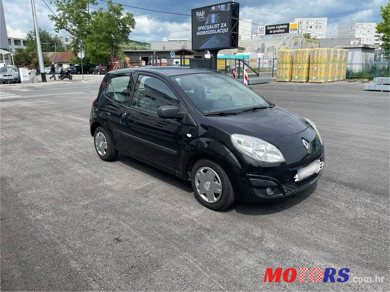 2010' Renault Twingo 1,2 photo #2