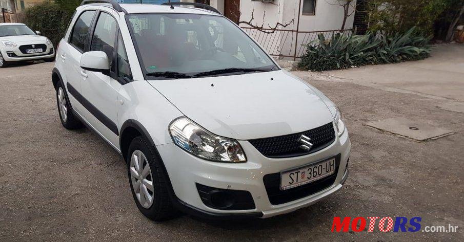 2011' Suzuki SX4 1,5 Glx photo #1