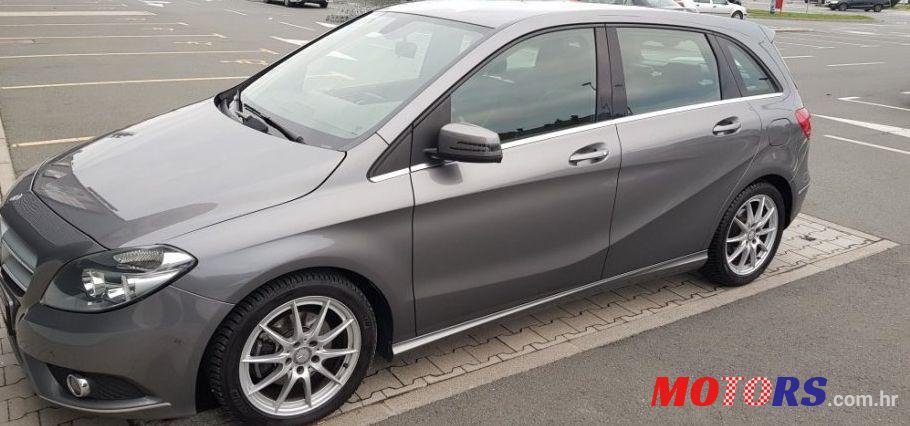 2014' Mercedes-Benz B-Klasa 180 Cdi photo #1