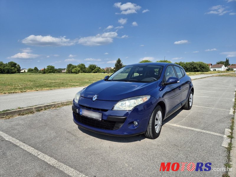 2010' Renault Megane 1,5 Dci Edc photo #2