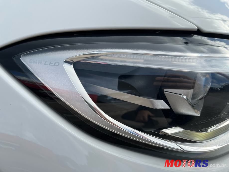 2021' BMW Serija 3 320D photo #3