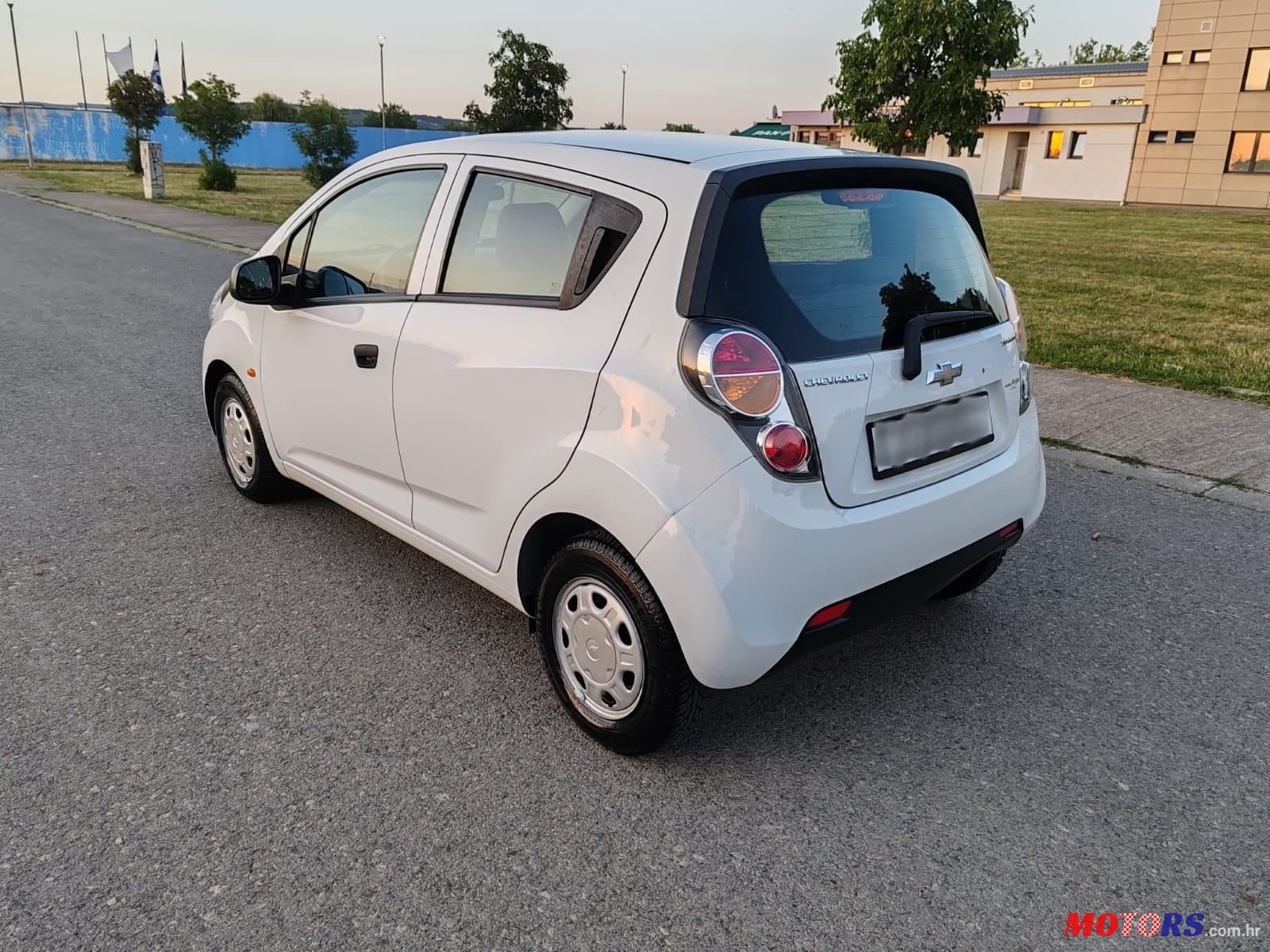 2012' Chevrolet Spark photo #5