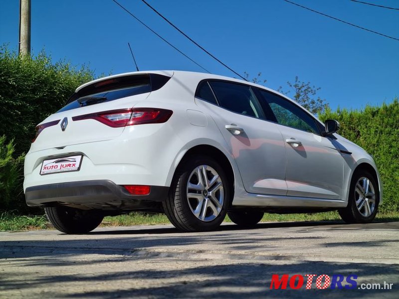 2016' Renault Megane Dci 90 photo #3