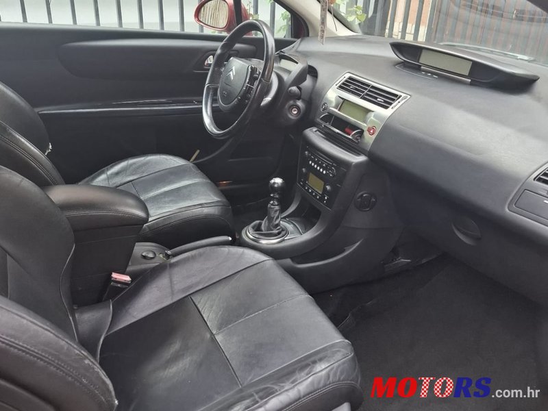 2006' Citroen C4 2,0 Hdi 16V Vts photo #4