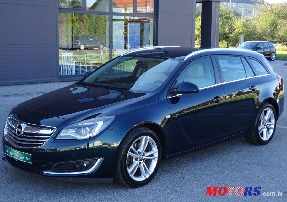 2014' Opel Insignia Karavan photo #1