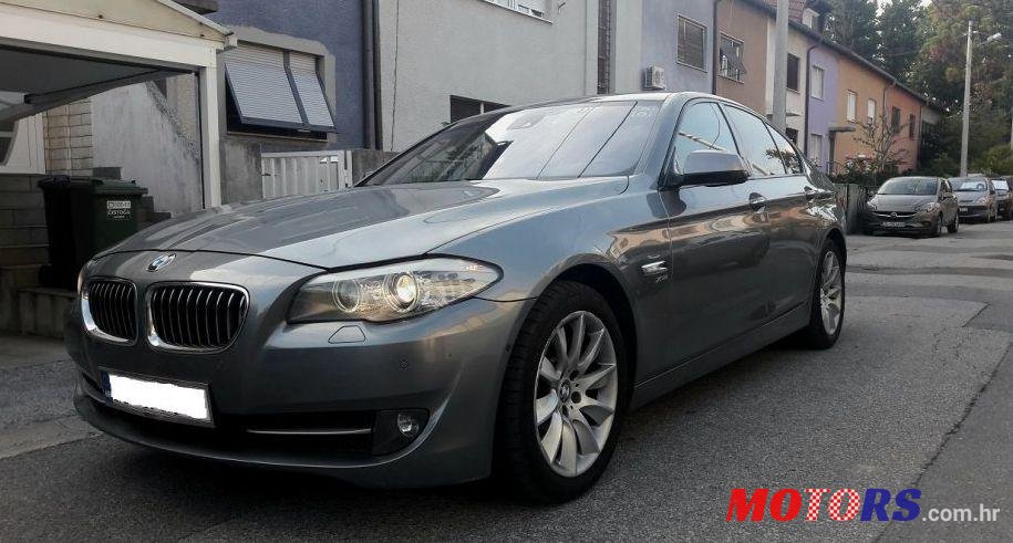 2012' BMW Serija 5 530Xd photo #2